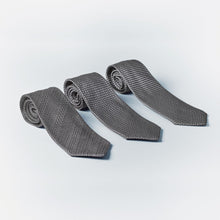 画像をギャラリービューアに読み込む, ジャガードタイ ラインドット